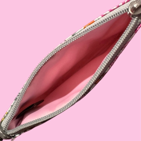 Coach Small Wristlet - Picture 8 of 9